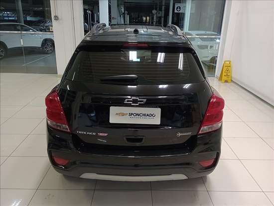CHEVROLET-TRACKER-2018