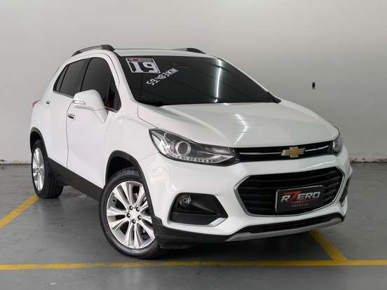 CHEVROLET-TRACKER-2018