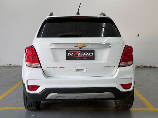 CHEVROLET-TRACKER-2018