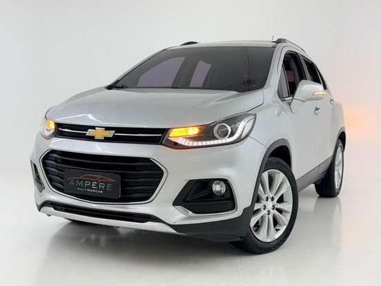 CHEVROLET-TRACKER-2018