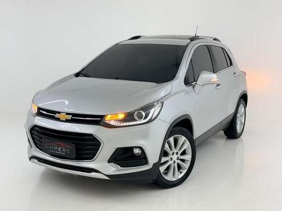 CHEVROLET-TRACKER-2018