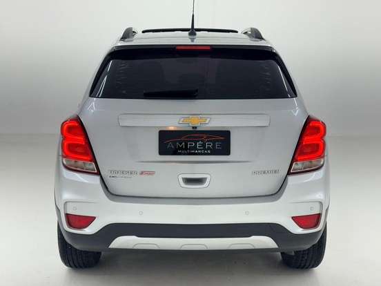CHEVROLET-TRACKER-2018
