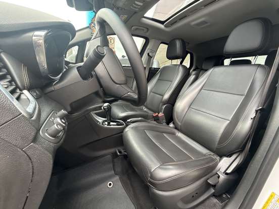 CHEVROLET-TRACKER-2017