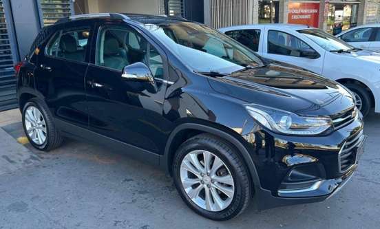 CHEVROLET-TRACKER-2017