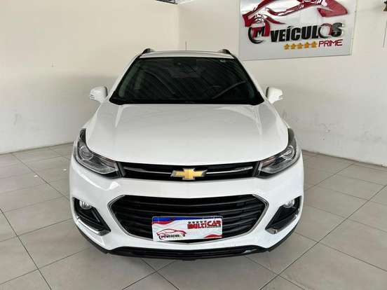 CHEVROLET-TRACKER-2019