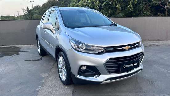 CHEVROLET-TRACKER-2019