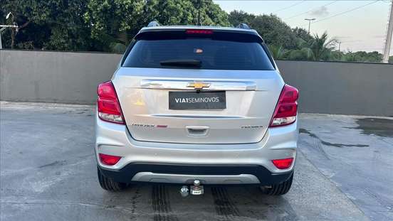 CHEVROLET-TRACKER-2019