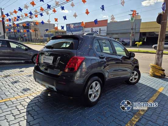 CHEVROLET-TRACKER-2014