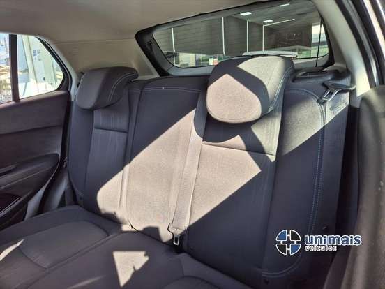 CHEVROLET-TRACKER-2014