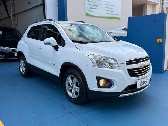 CHEVROLET-TRACKER-2016