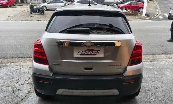 CHEVROLET-TRACKER-2015