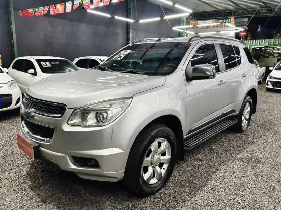 CHEVROLET-TRAILBLAZER-2.8 LTZ 4X4 16V TURBO DIESEL 4P AUTOMÁTICO CHEVROLET-TRAILBLAZER-2014