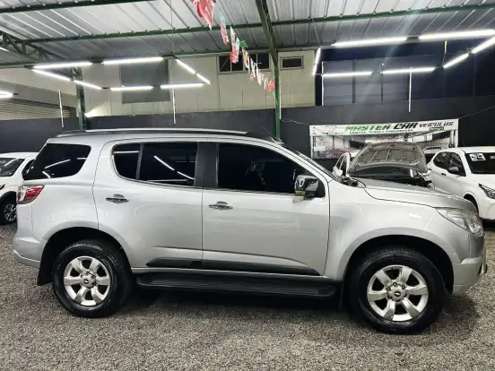 CHEVROLET-TRAILBLAZER-2.8 LTZ 4X4 16V TURBO DIESEL 4P AUTOMÁTICO CHEVROLET-TRAILBLAZER-2014
