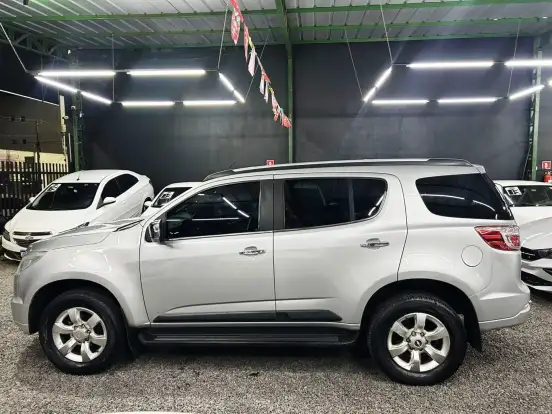 CHEVROLET-TRAILBLAZER-2014