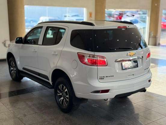 CHEVROLET-TRAILBLAZER-2018