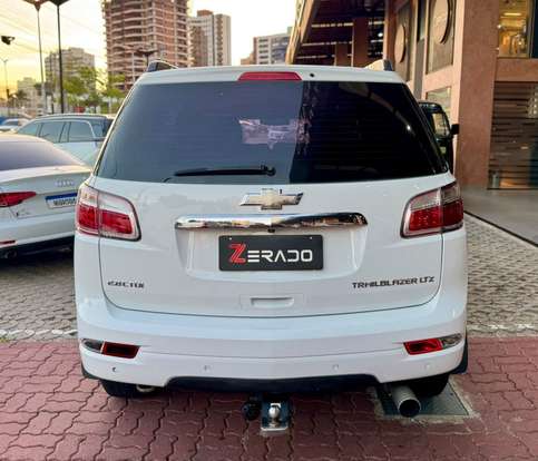 CHEVROLET-TRAILBLAZER-2014
