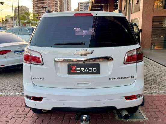 CHEVROLET-TRAILBLAZER-2.8 LTZ 4X4 16V TURBO DIESEL 4P AUTOMÁTICO CHEVROLET-TRAILBLAZER-2014