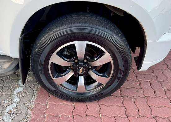 CHEVROLET-TRAILBLAZER-2014