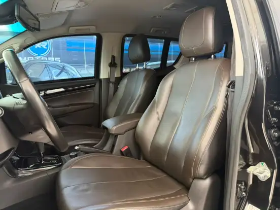 CHEVROLET-TRAILBLAZER-3.6 LTZ 4X4 V6 GASOLINA 4P AUTOMÁTICO CHEVROLET-TRAILBLAZER-2018