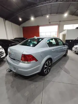 CHEVROLET-VECTRA-2.0 MPFI ELEGANCE 8V 140CV FLEX 4P MANUAL CHEVROLET-VECTRA-2009