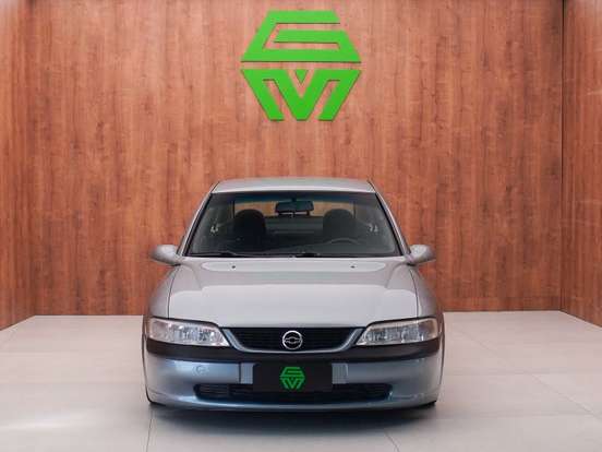 CHEVROLET-VECTRA-2.0 MPFI GLS 8V GASOLINA 4P MANUAL CHEVROLET-VECTRA-1997