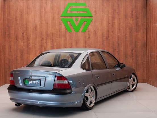 CHEVROLET-VECTRA-2.0 MPFI GLS 8V GASOLINA 4P MANUAL CHEVROLET-VECTRA-1997
