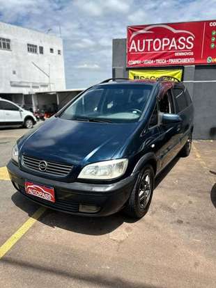 CHEVROLET-ZAFIRA-2.0 MPFI CD 8V GASOLINA 4P MANUAL CHEVROLET-ZAFIRA-2001