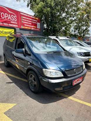 CHEVROLET-ZAFIRA-2.0 MPFI CD 8V GASOLINA 4P MANUAL CHEVROLET-ZAFIRA-2001