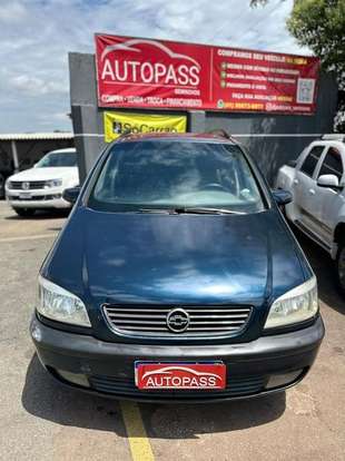 CHEVROLET-ZAFIRA-2.0 MPFI CD 8V GASOLINA 4P MANUAL CHEVROLET-ZAFIRA-2001