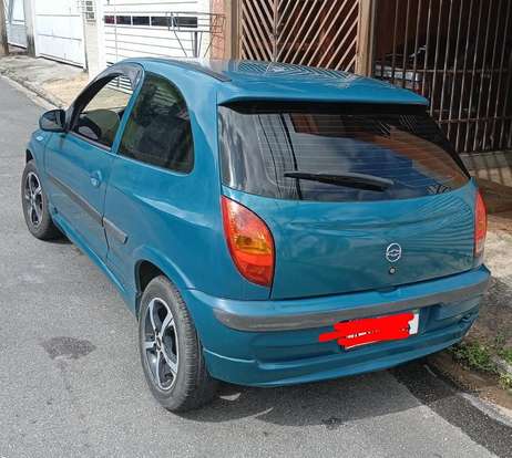 CHEVROLET-CELTA-2001