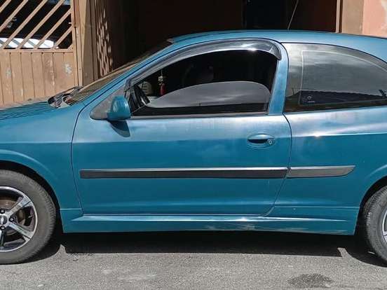 CHEVROLET-CELTA-1.0 MPFI 8V GASOLINA 2P MANUAL CHEVROLET-CELTA-2001