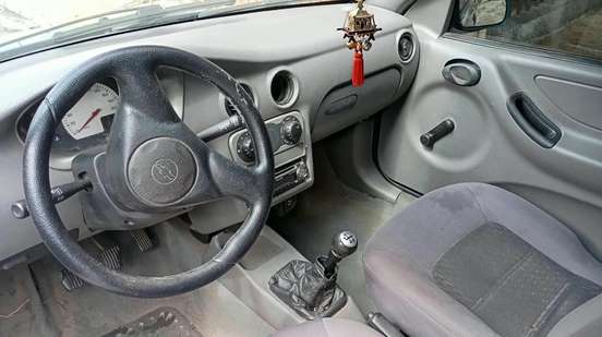 CHEVROLET-CELTA-2001