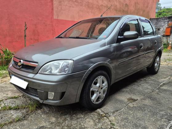 CHEVROLET CORSA 1.4 MPFI PREMIUM SEDAN 8V FLEX 4P MANUAL