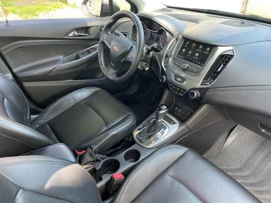 CHEVROLET-CRUZE-2021
