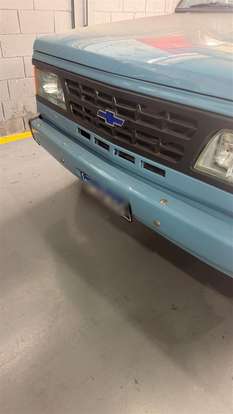 CHEVROLET-D20-1988