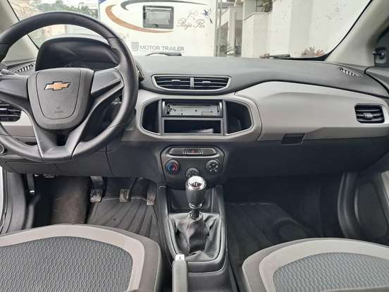 CHEVROLET-ONIX-2013