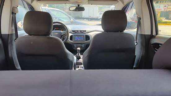 CHEVROLET-ONIX-2017