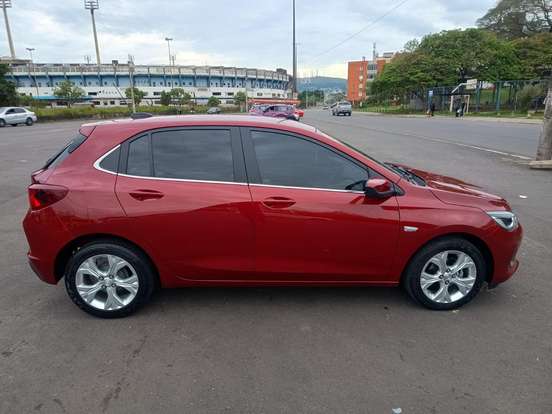 CHEVROLET-ONIX-2021