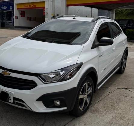 CHEVROLET ONIX 1.4 MPFI ACTIV 8V FLEX 4P AUTOMÁTICO