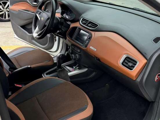 CHEVROLET-ONIX-1.4 MPFI ACTIV 8V FLEX 4P AUTOMÁTICO CHEVROLET-ONIX-2018