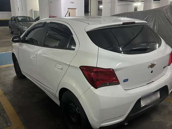 CHEVROLET-ONIX-1.4 MPFI LT 8V FLEX 4P AUTOMÁTICO CHEVROLET-ONIX-2017