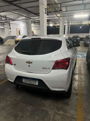 CHEVROLET-ONIX-2017