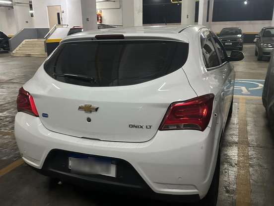 CHEVROLET-ONIX-1.4 MPFI LT 8V FLEX 4P AUTOMÁTICO CHEVROLET-ONIX-2017