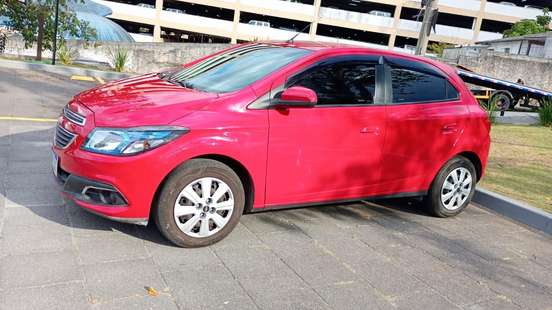 CHEVROLET-ONIX-2014