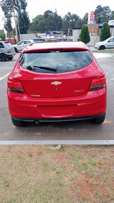 CHEVROLET-ONIX-2014