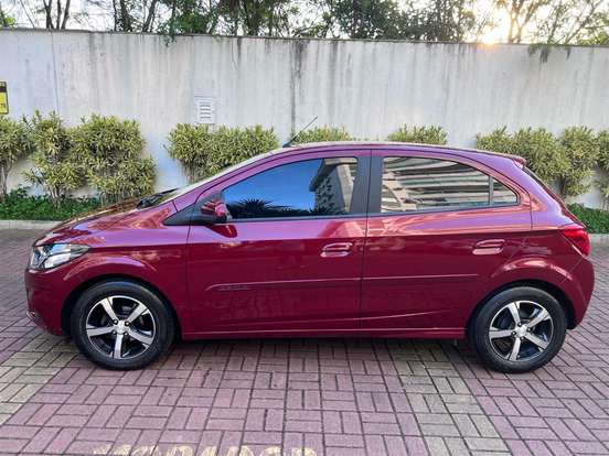 CHEVROLET-ONIX-2018