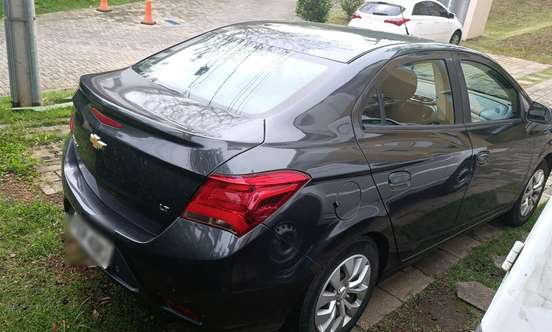 CHEVROLET-PRISMA-2018