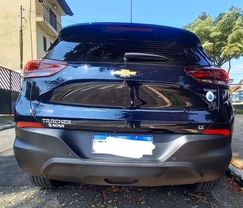 CHEVROLET-TRACKER-2023