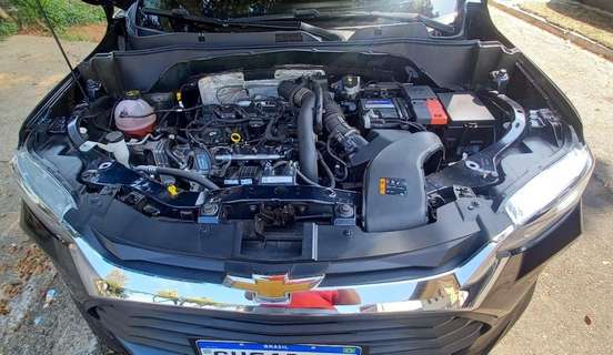 CHEVROLET-TRACKER-2023