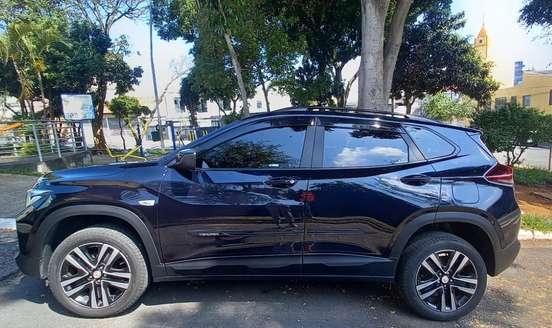 CHEVROLET-TRACKER-2023